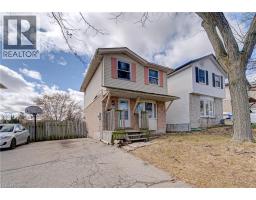 15 CARTER Crescent - 2