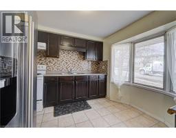 15 CARTER Crescent - 5