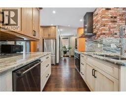 838 MOORE Street - 15