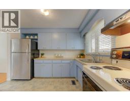 104 BURBANK Road - 14