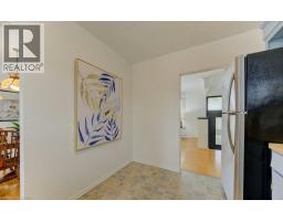 104 BURBANK Road - 19