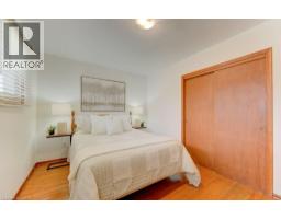 104 BURBANK Road - 25