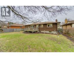 104 BURBANK Road - 40