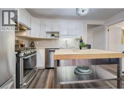 68 HARRIS Avenue UnitNo. D - 21