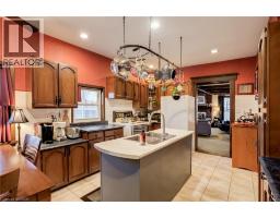 334 AGNES Street - 9