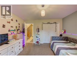 611 SPRINGBANK Avenue N - 22