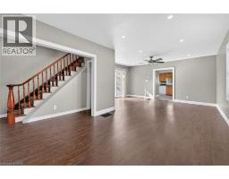 407 BELL Street - 14