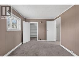 407 BELL Street - 16