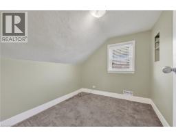 407 BELL Street - 17