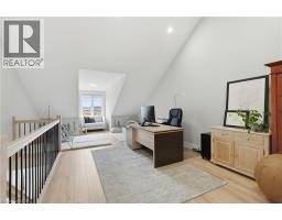 744 NELSON Street W UnitNo. 4 - 22