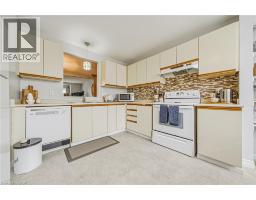 26 POPLAR Drive UnitNo. 25 - 5