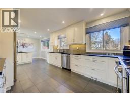 63 KINGSTON Crescent - 14