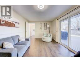 63 KINGSTON Crescent - 23