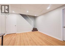 63 KINGSTON Crescent - 31