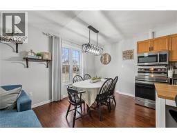 20 IVY Crescent - 13