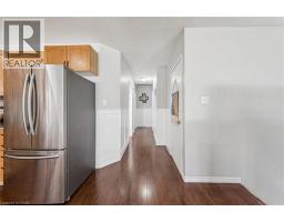 20 IVY Crescent - 14