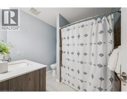 20 IVY Crescent - 20