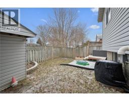 20 IVY Crescent - 31