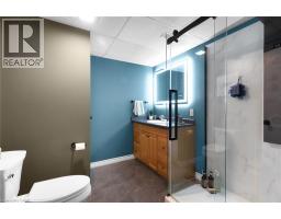 11 ROSEMARIE Boulevard - 29