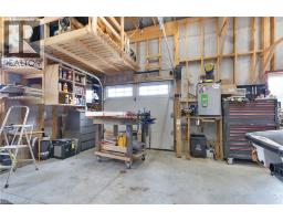 11 ROSEMARIE Boulevard - 33