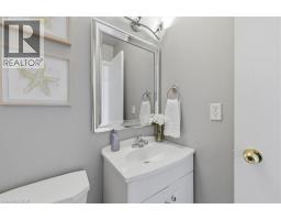 375 KINGSCOURT Drive UnitNo. 42 - 15