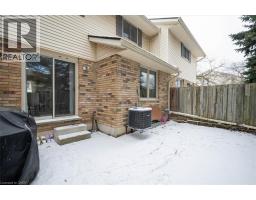 375 KINGSCOURT Drive UnitNo. 42 - 28