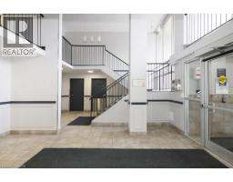 58 BRIDGEPORT Road E UnitNo. 806 - 4