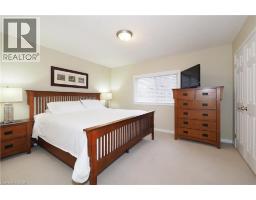 240 WESTMEADOW Drive UnitNo. 12B - 18