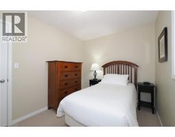 240 WESTMEADOW Drive UnitNo. 12B - 21