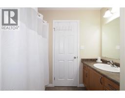 240 WESTMEADOW Drive UnitNo. 12B - 26