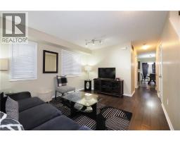 240 WESTMEADOW Drive UnitNo. 12B - 4