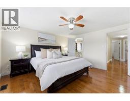 332 KEEWATIN Avenue - 16