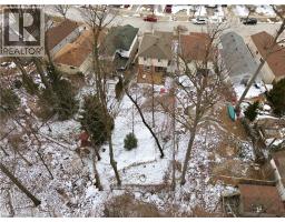 332 KEEWATIN Avenue - 35