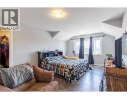 39 BASSWOOD Road - 20