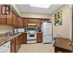 265 WESTCOURT Place UnitNo. 309 - 27