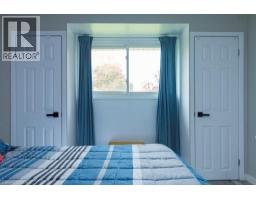 183 SUNNYRIDGE Road - 12