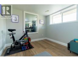 183 SUNNYRIDGE Road - 20