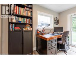 183 SUNNYRIDGE Road - 24