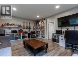 183 SUNNYRIDGE Road - 28