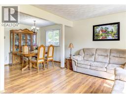 12 MILLER Crescent - 15