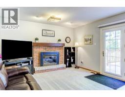 12 MILLER Crescent - 8