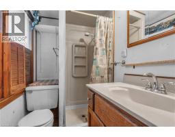 42 SANDERS Street - 24