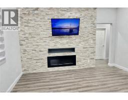 252 ROBINSON Street - 14