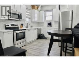 252 ROBINSON Street - 16