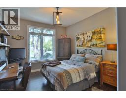 538 GLEN MORRIS Road E - 17