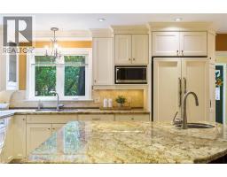 373 BROOKVIEW Court - 17