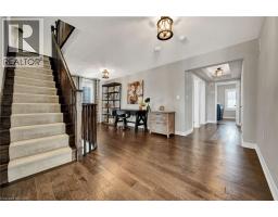 15 PIETER VOS Drive - 15