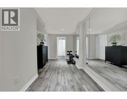 15 PIETER VOS Drive - 37