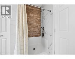 40 ST ANDREW Street - 24