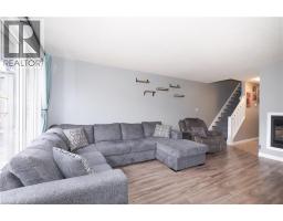 47 HIAWATHA Road - 10